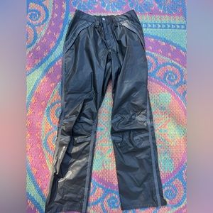 Women’s Columbia Outdry Rain Pants - size medium